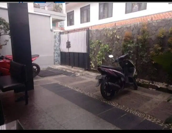 Rumah 5 Kamar Dekat Kampus Cikutra, Sudah Ada Penyewa, Cocok Kost