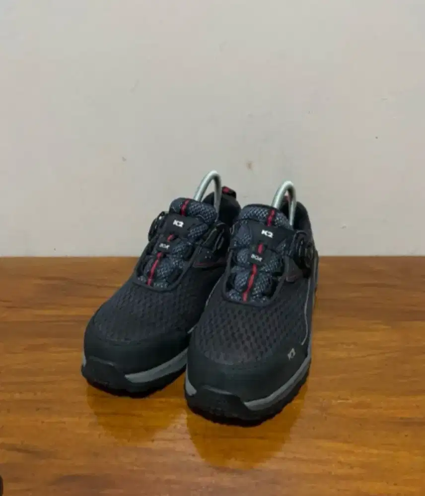 Sepatu out dor  boa K2 92/41 made in vietnam