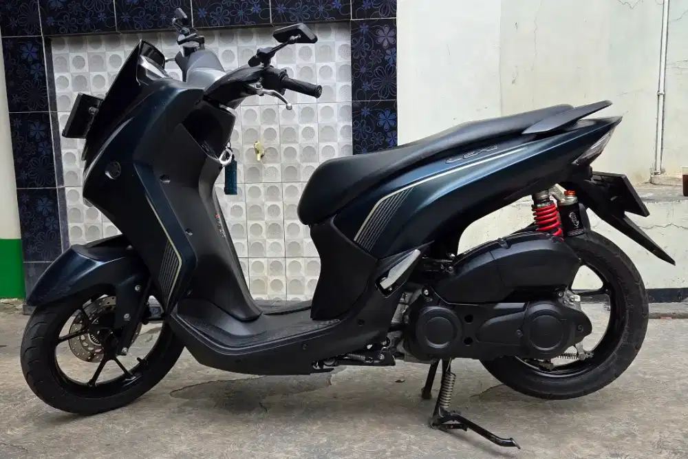LEXI VVA 125 Standar 2023 Hijau Doff/Matte BoreUp 155 Low Km 11.000