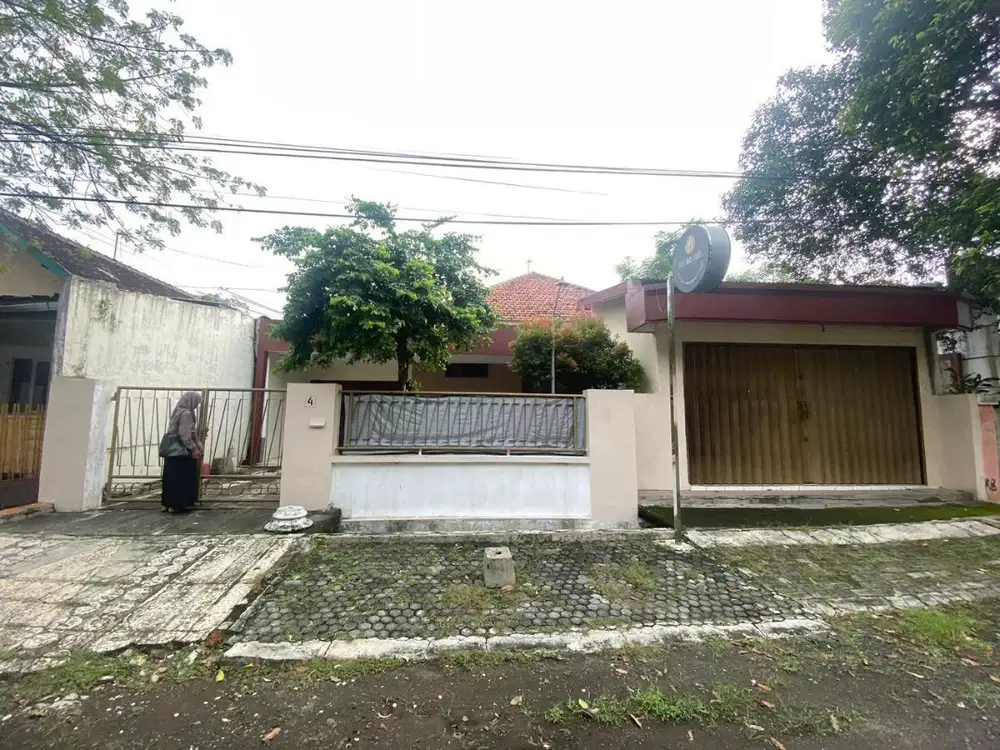 Dijual Rumah Strategis di Tengah Kota Semarang