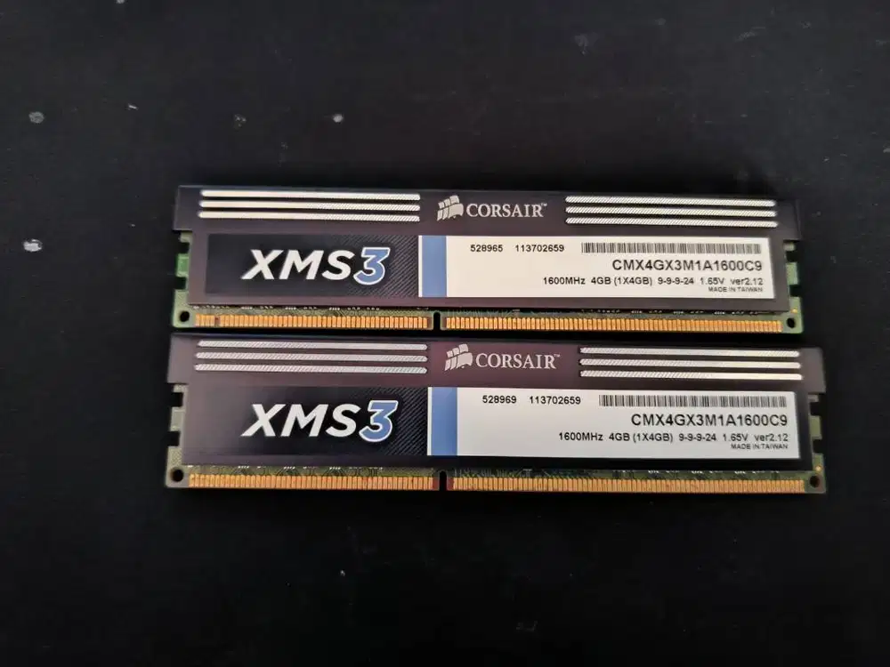 JUAL RAM DDR3 MERK CORSAIR - XMS3 (SECOND) 2 PCS
