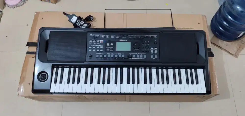 Keyboard Korg EK50 Bekas, Bisa Flash disk