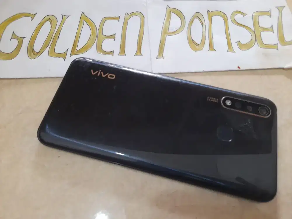 Vivo V19 ORI (128Gb/Ram6Gb)Perfect#Golden Ponsel