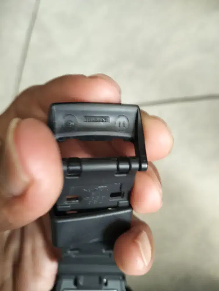 Casio G-Shock GA 700 black second baik