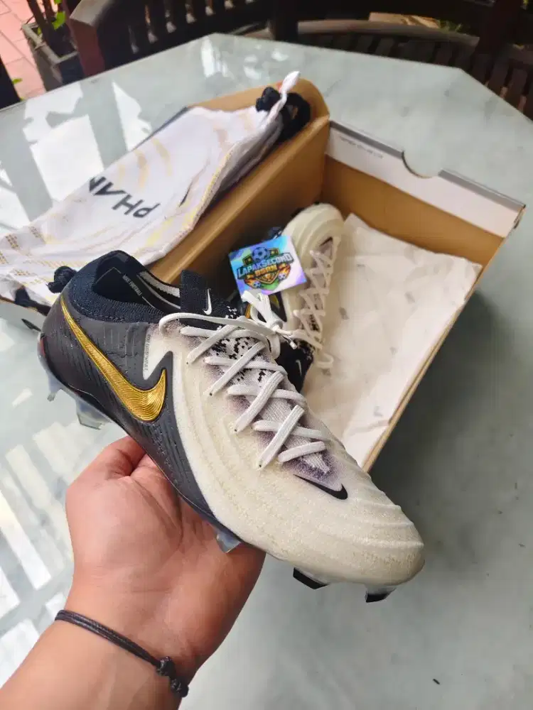sepatu bola nike phantom Gx II elite fg