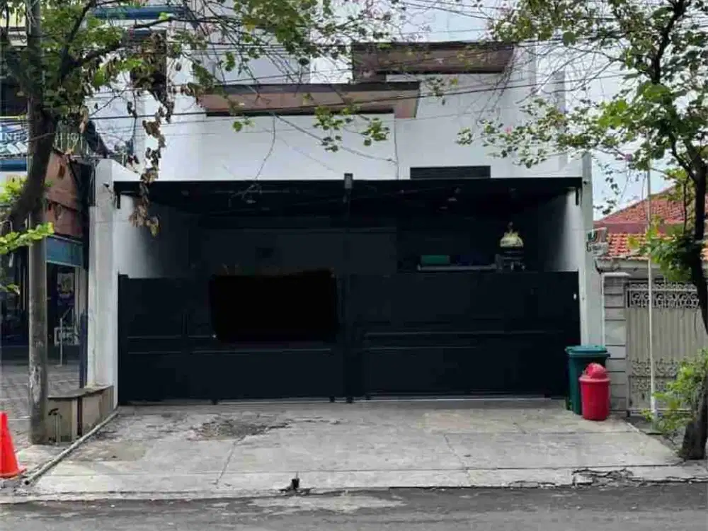 Dijual via lelang rumah di Manyar 55 A Surabaya