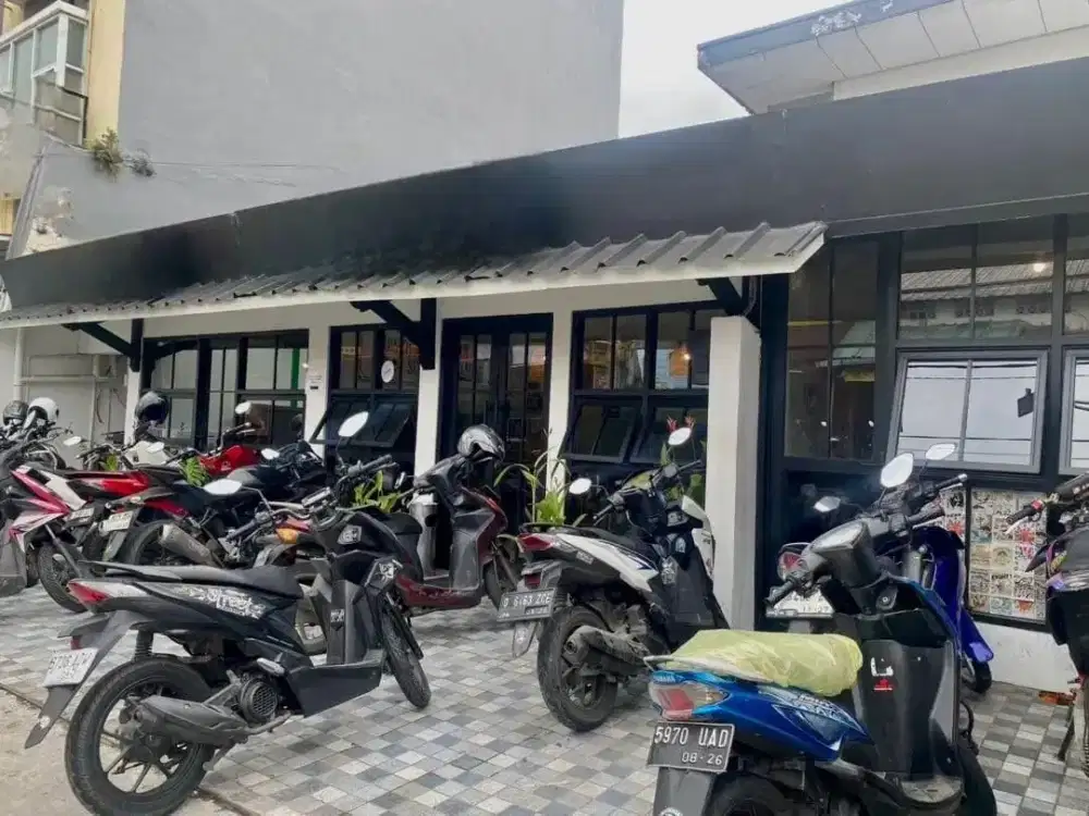 Rumah Multifungsi bisa Usaha Strategis di Mainroad Margahayu Raya
