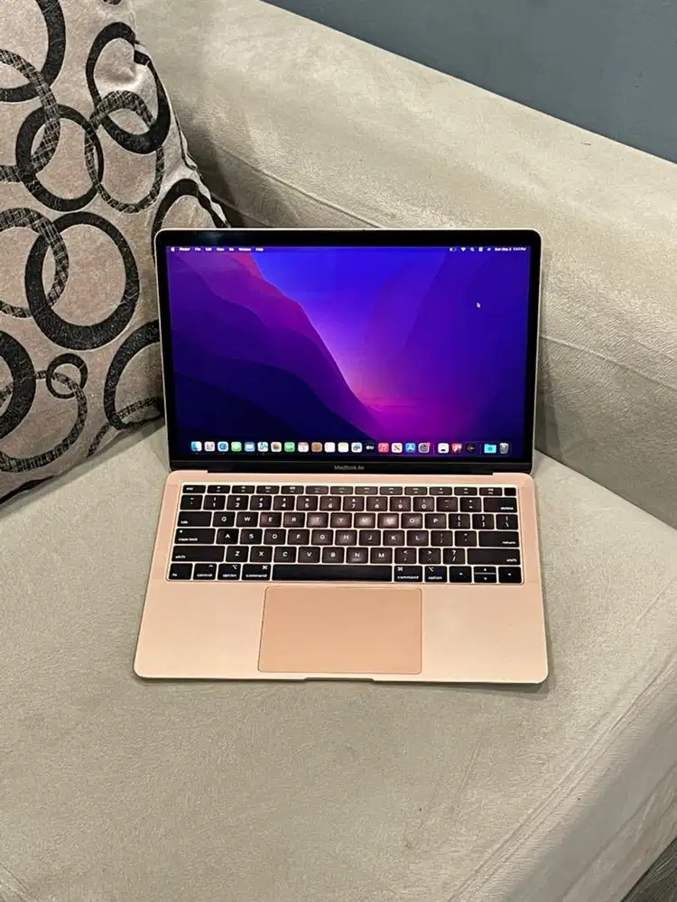 Macbook Air 2019 MVFN2 13” Core i5 8/256GB Gold