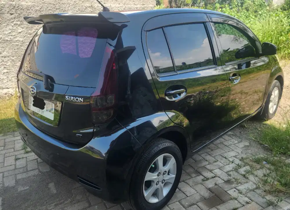 Sirion Hitam, 2014, RS AT
