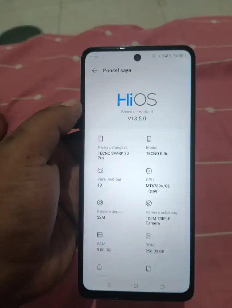 TECKNO SPARK 20 PRO RAM 8/256