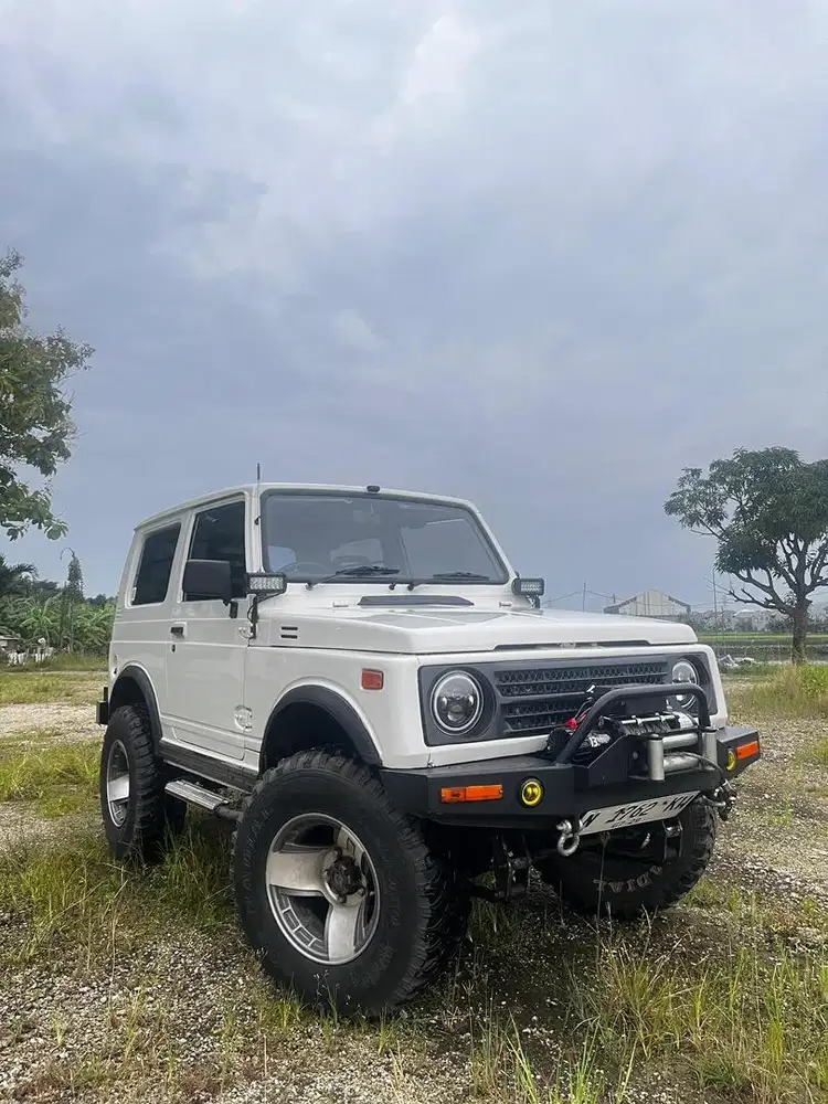 Dijual 4x4 siap pakai,NEGO ditempat