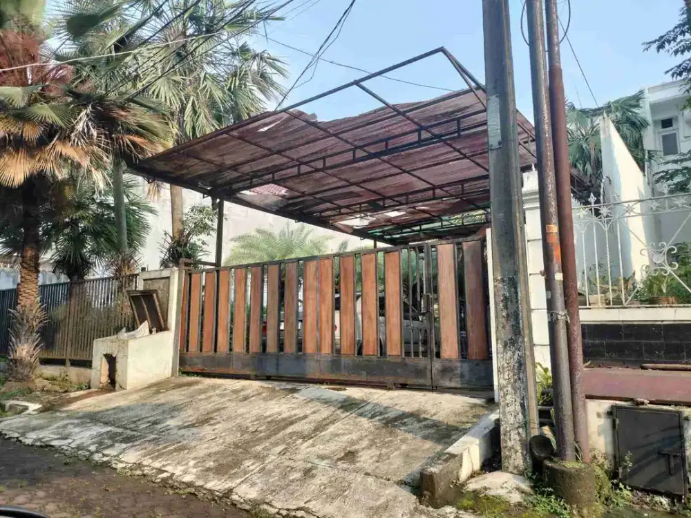 Tanah jl taman lebah bulus jakarta selatan