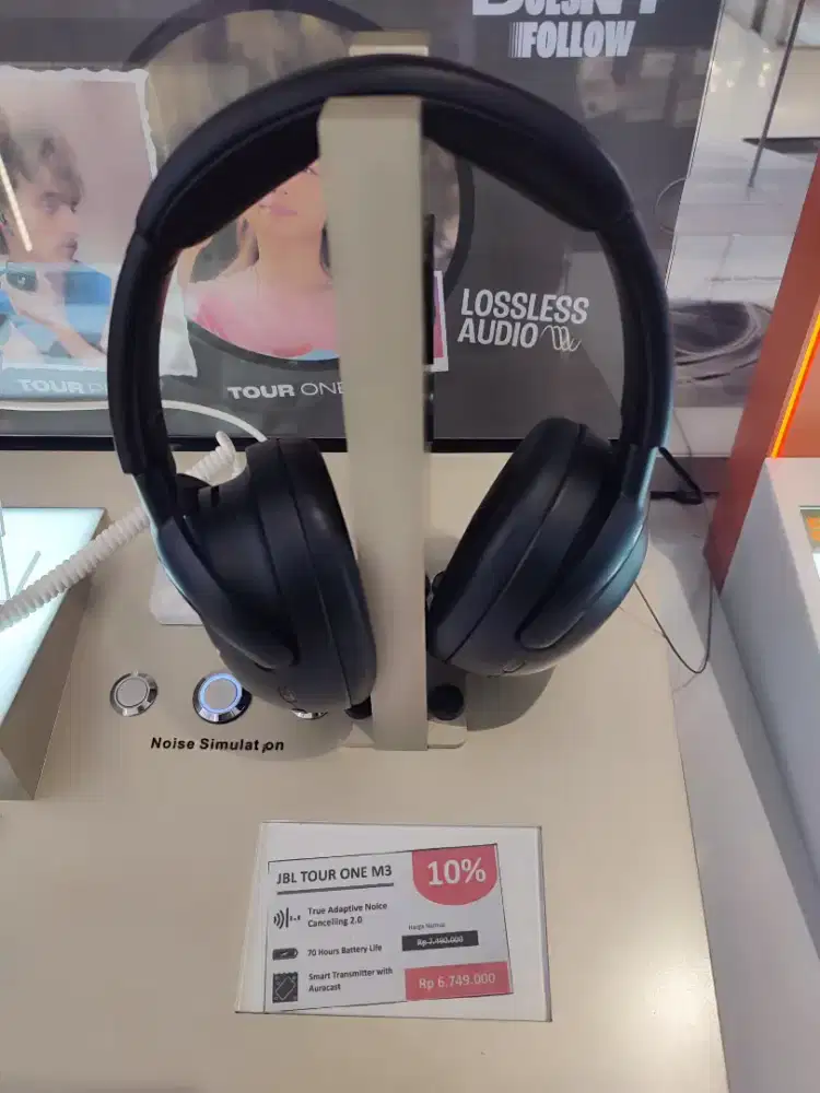 JBL TOUR ONE M3