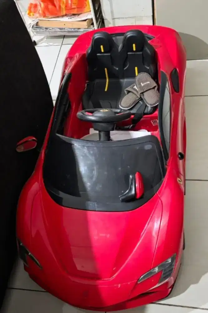 Dijual cepat mainan mobil aki lamborgini