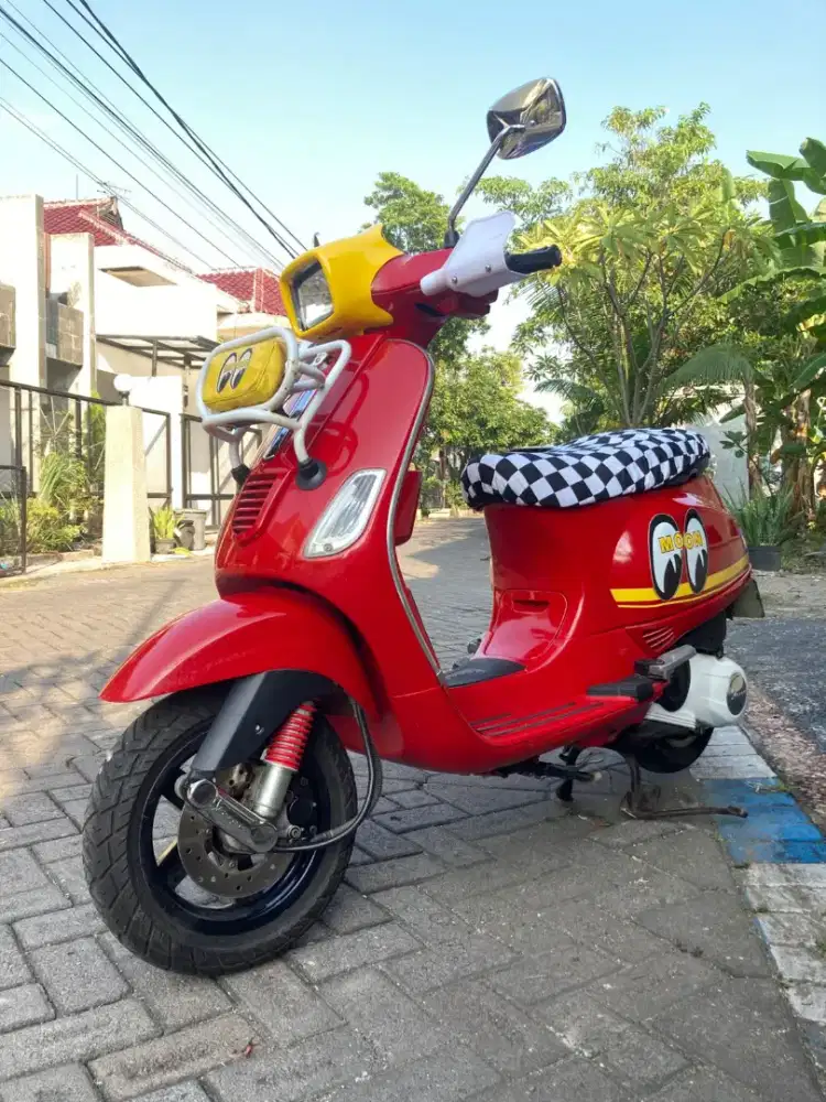 Vespa S Mooneyes Style