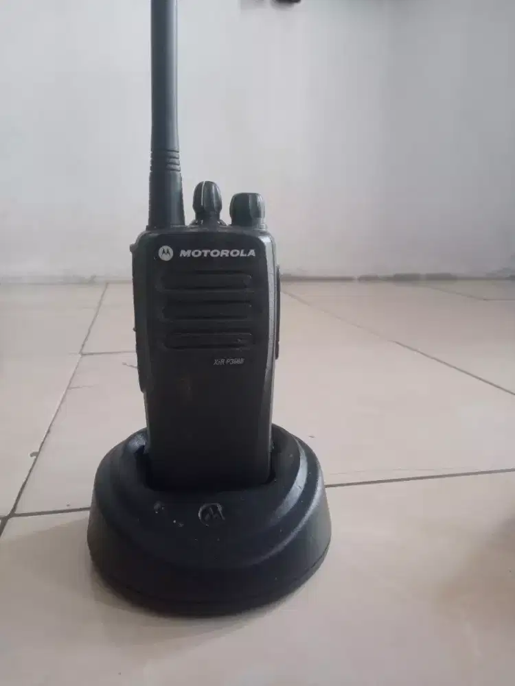 Radio HT tipe XiR P3688