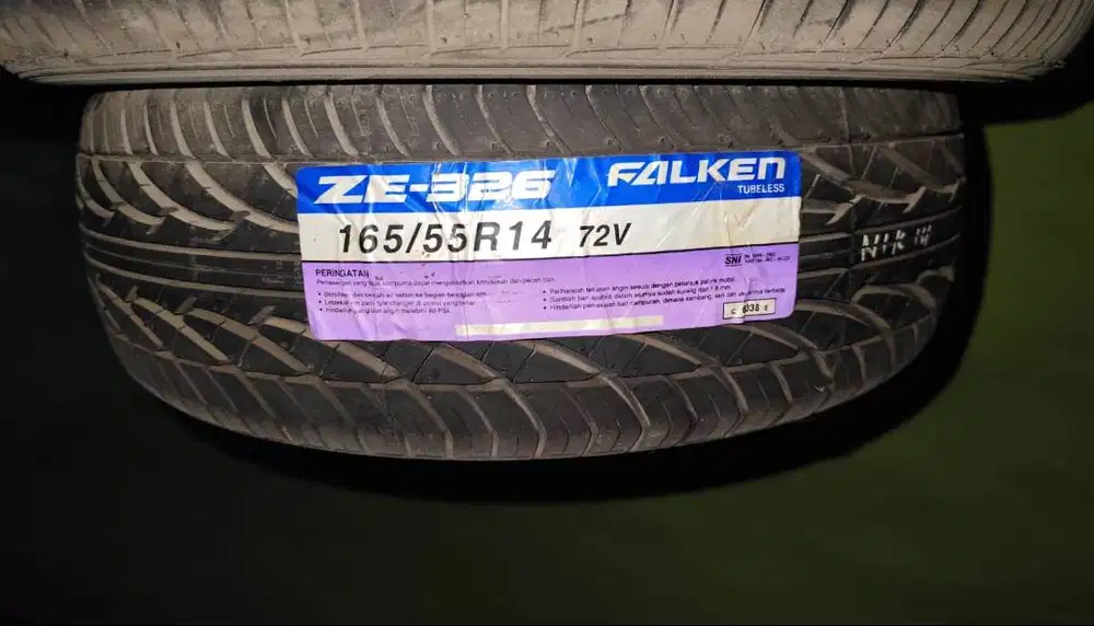 Falken ZE326 . 165 55 14