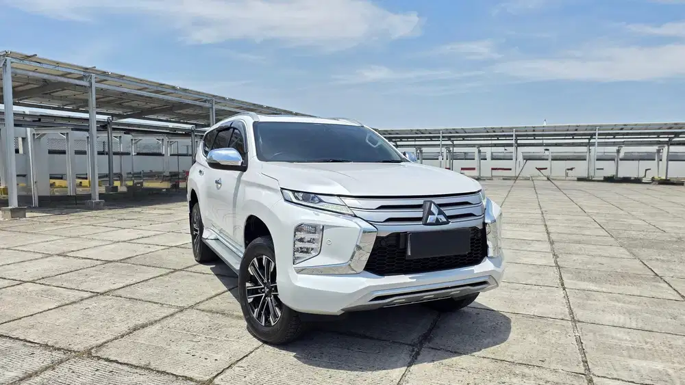 [KM20.000AN]MITSUBISHI PAJERO SPORT DAKAR 4X2 PUTIH AT 2023