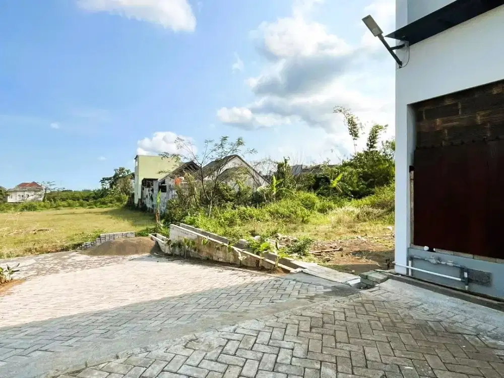 Tanah Komersial 99m Pinggir Jalan – SHM, Cocok untuk Kost & Guest House