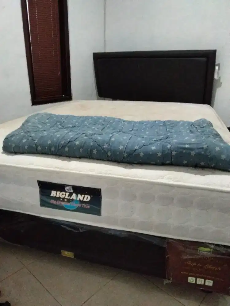 Kasur merek Bigland ukuran 160 x 200