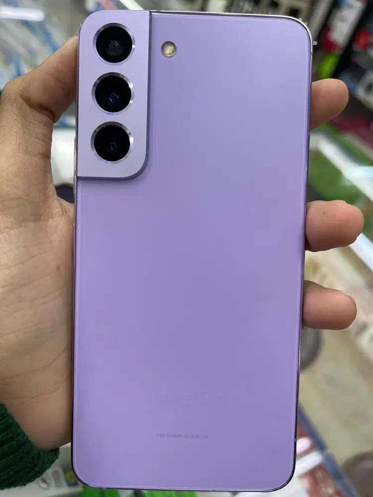 samsung S22 8/256 second