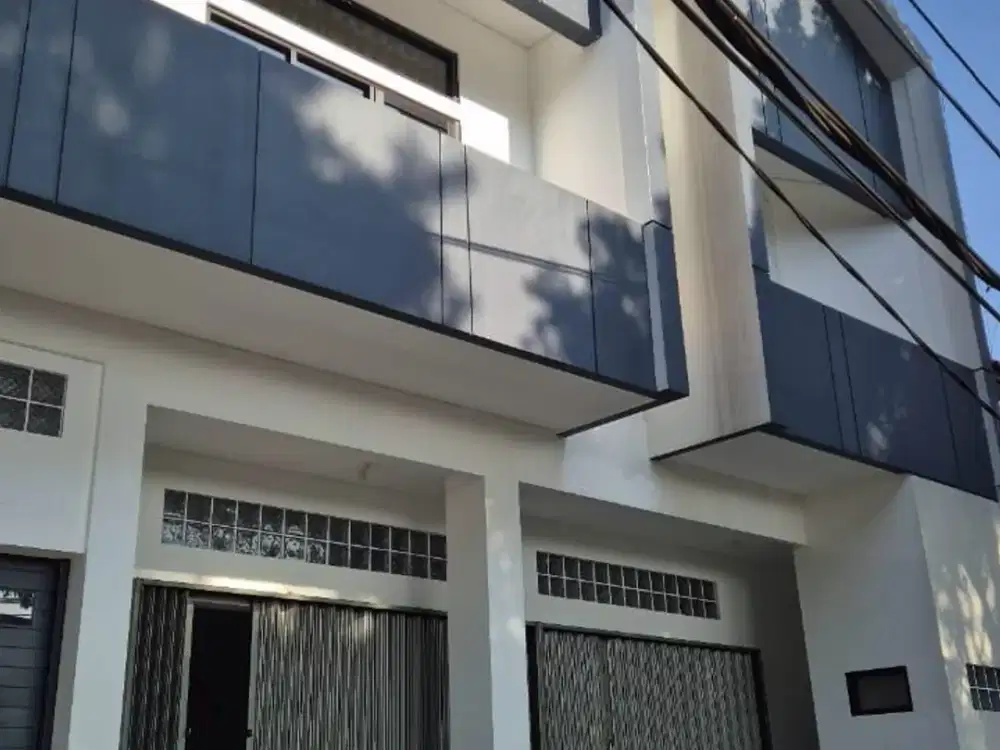 Ruko Strategis di MAINROAD CIGADUNG  Lokasi dekat Kampus UNIKOM DAGO BANDUNG