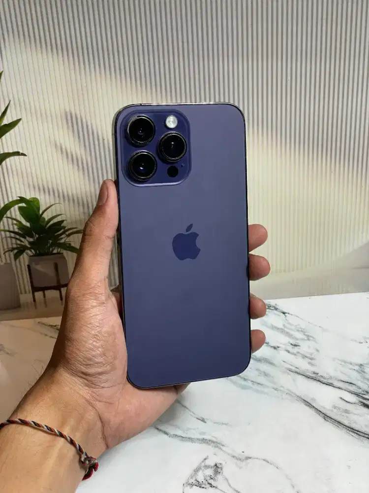 Iphone 14 promax deeppurple