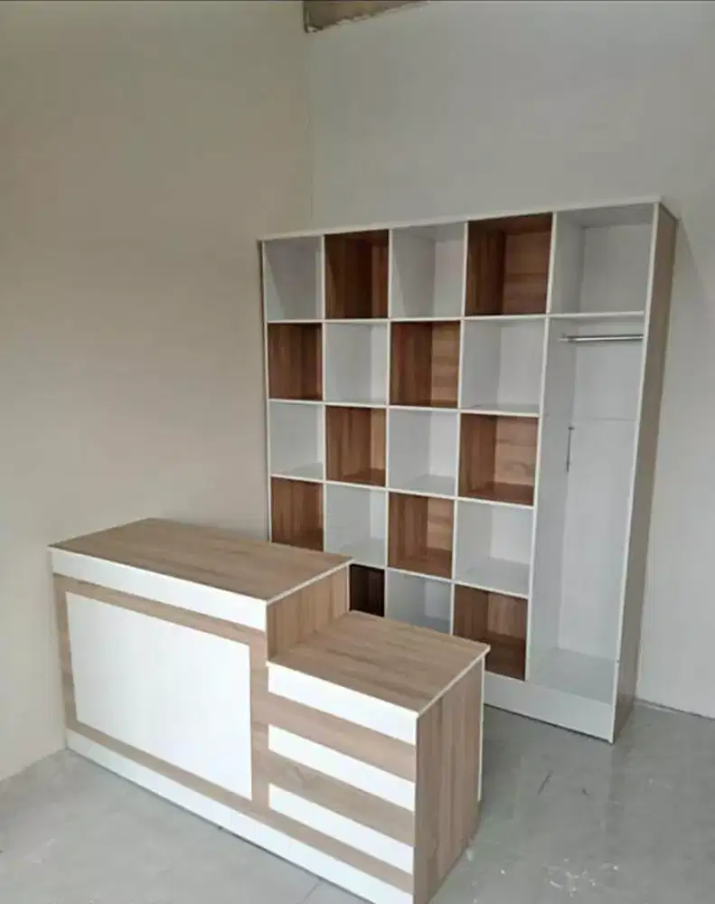 Lemari rak londri