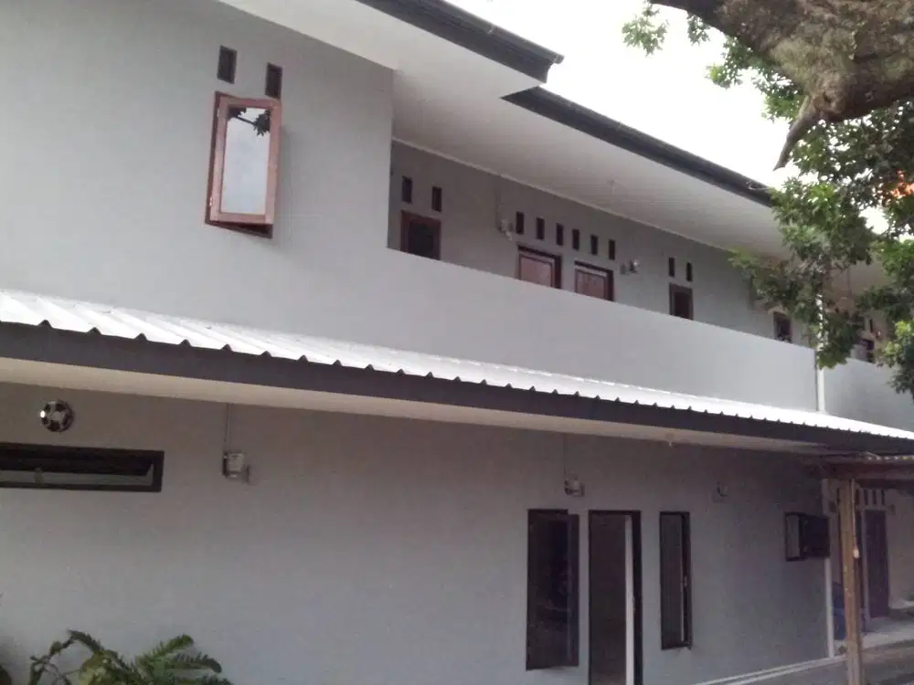Kost Bu Nani 29 - Khusus Pria, AC dan Non-AC