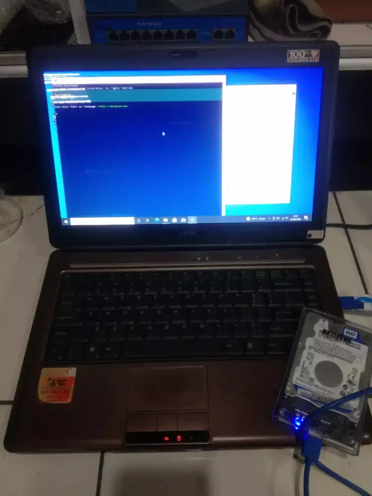 Laptop zyrex core 2 duo