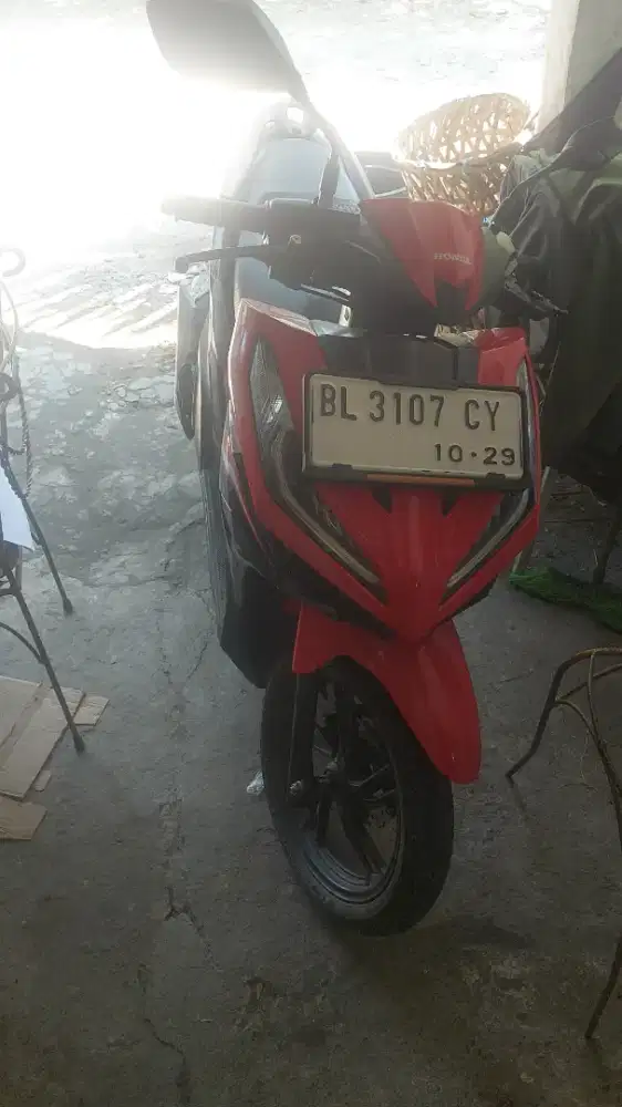 Vario 125  harga bisa negooo