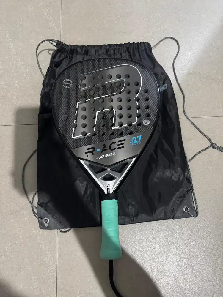 Royalpadel R-ace light 2025