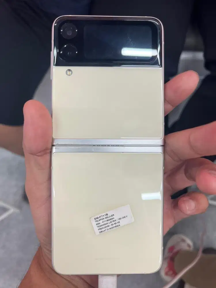 Samsung Z flip 3