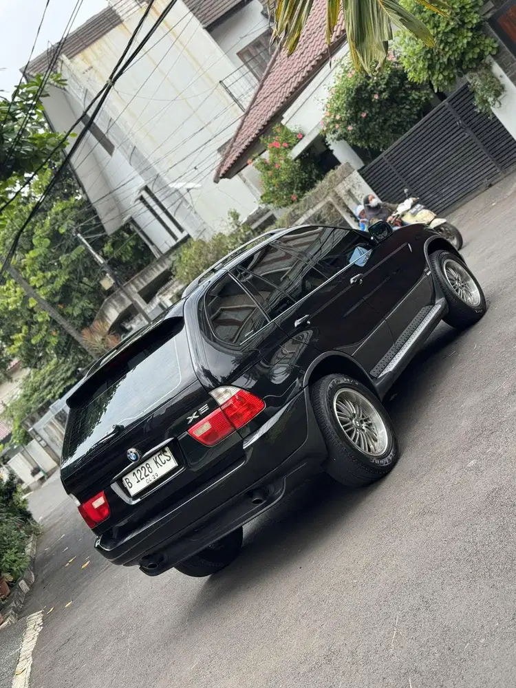 BMW X5 E53 full option  black on black