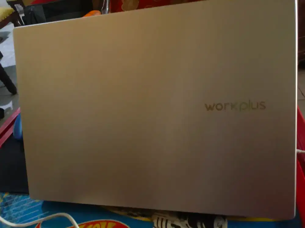 Advan Workplus R7 7735hs