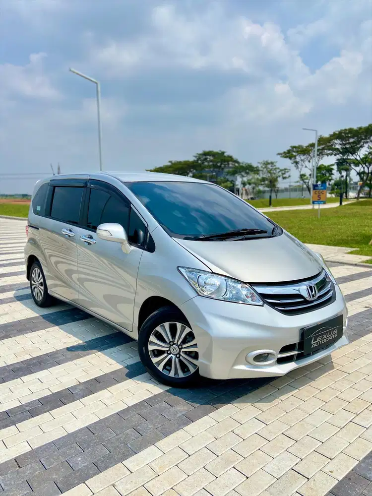 Honda Freed E PSD, LOW ODO, DP MINIM 11JT, DATA DIBANTU SAMPE APPROVE!