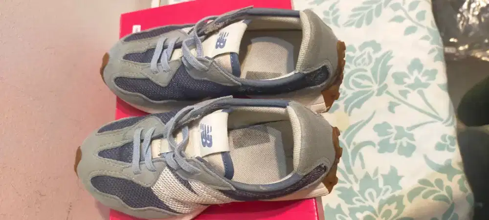 NB anak Original 327 size 32 / 19cm