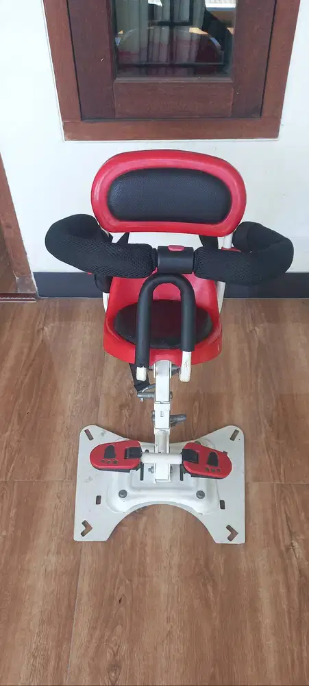 Kursi boncengan anak motor matic