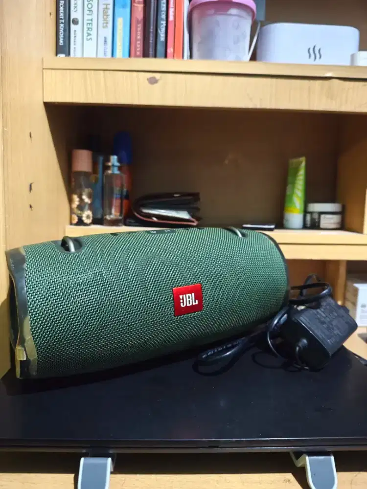 JBL Xtreme 2 Like New