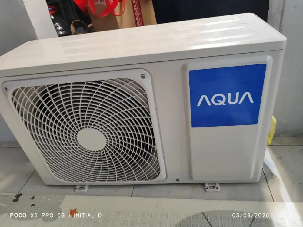 ac aqua 1 pk masih seperti baru bekas copotan proyek kelebihan