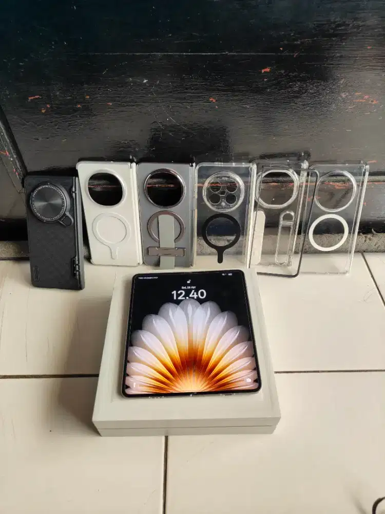 Oppo find N5 Fold inter fullset mulus sinyal Telkomsel only