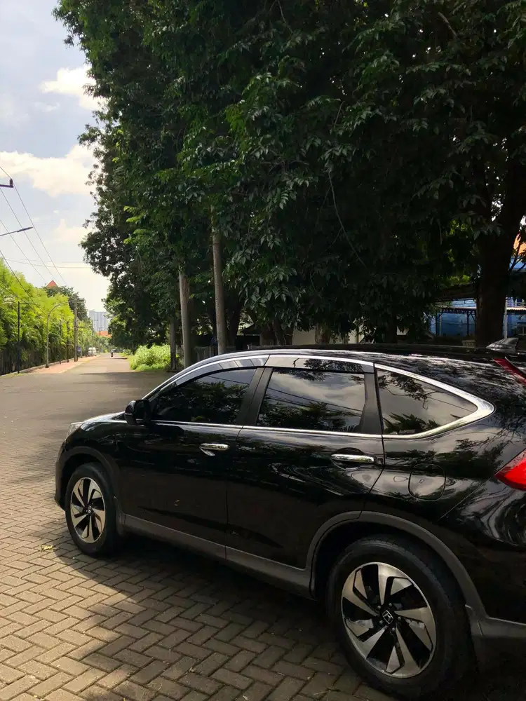 Honda CR-V 2015 Bensin