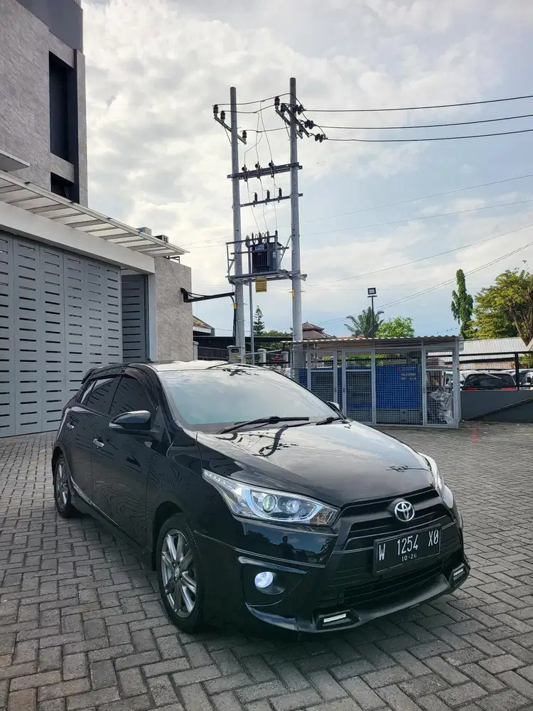 [Gress Mobil Kutisari]Yaris S TRD 1.5 AT Tahun 2015
