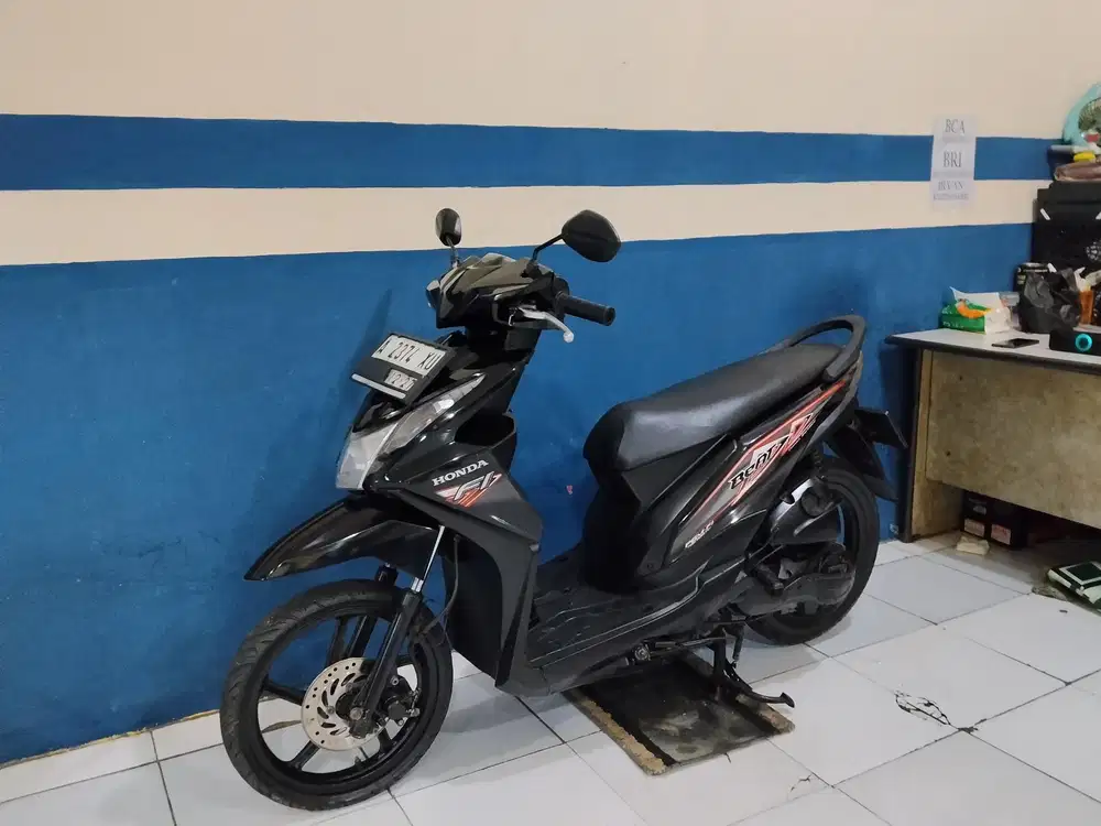 jual honda beat fi 2012 pajak hidup