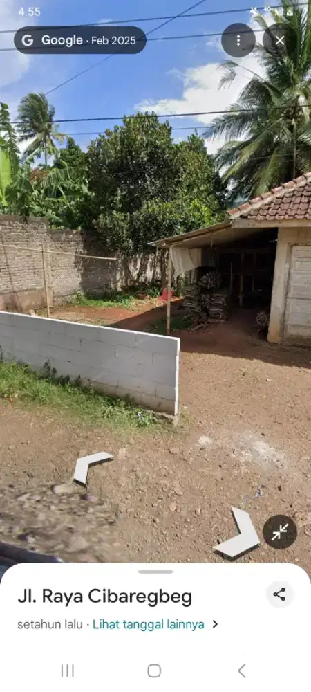 Di jual tanah dan bangunan sedikit buat garasi