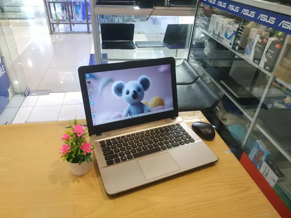 LAPTOP DIJUAL ASUS X441N CELERON RAM 2GB HDD 500GB