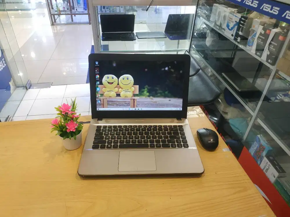 dijual laptop asus x441n ram 2gb hdd 500gb
