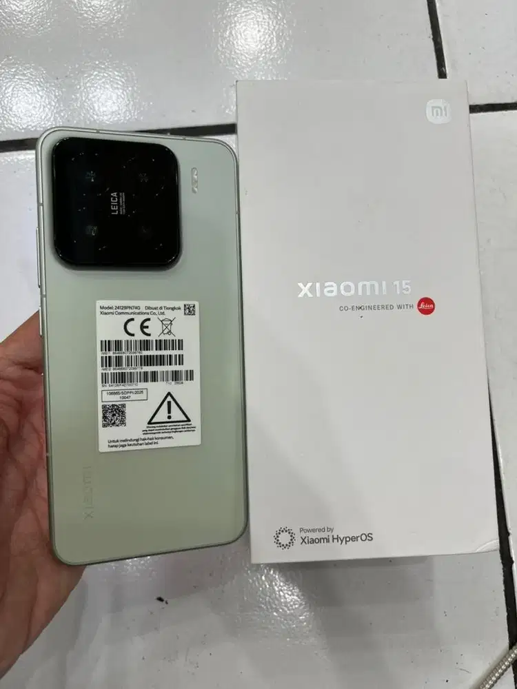 xiaomi 15 12/256 like new