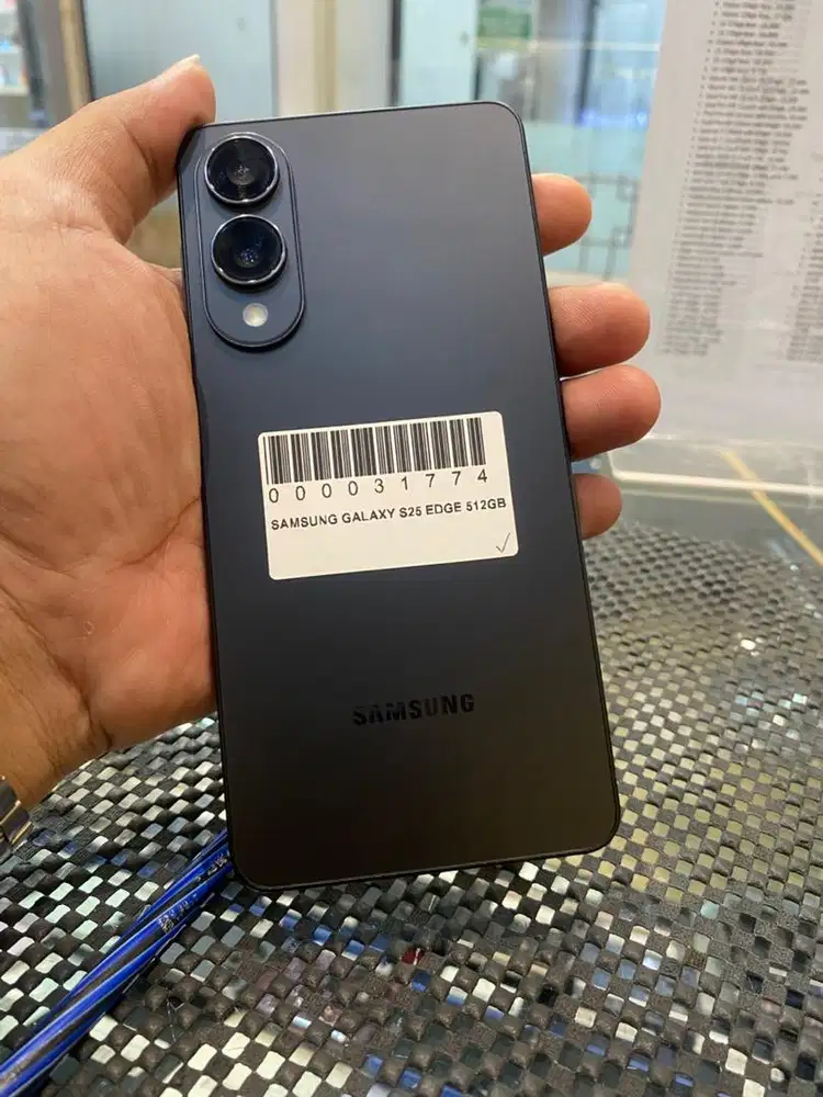 samsung S25 edge 12/512