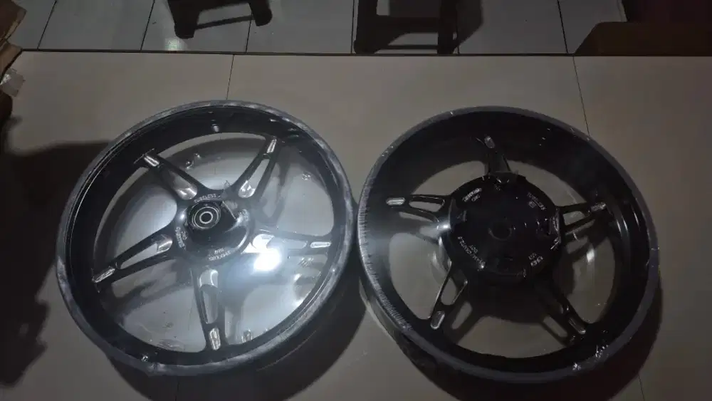 Forsale velg delkevic k-speed vario 160 abs